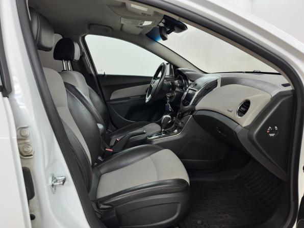 Chevrolet Cruze I Рестайлинг с пробегом 2013 года, цена 750 000 рублей, 188006 км, хэтчбек, Автокод Объявления