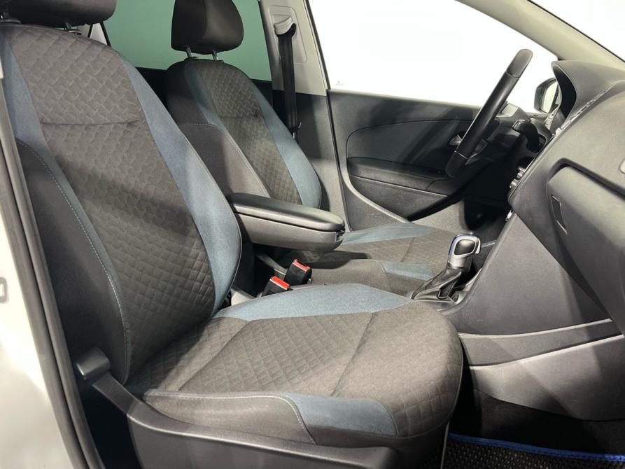 Volkswagen Polo V Рестайлинг Ижевск  - изображение 17