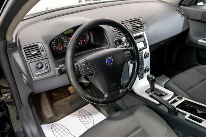Volvo S40 II Рестайлинг с пробегом 2012 года, цена 557 000 рублей, 142000 км, седан, Автокод Объявления