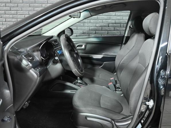 Kia Rio III Рестайлинг с пробегом 2016 года, цена 1 195 000 рублей, 173996 км, седан, Автокод Объявления