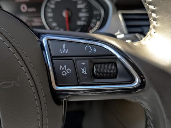 Audi A8 III (D4) Рестайлинг с пробегом 2014 года, цена 2 445 000 рублей, 190078 км, седан, Автокод Объявления