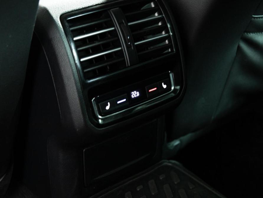 Volkswagen Passat B8 Санкт-Петербург  - изображение 21