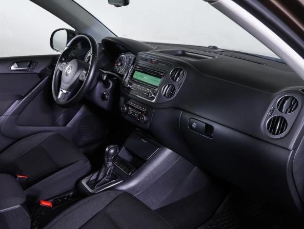 Volkswagen Tiguan I Рестайлинг с пробегом 2015 года, цена 1 585 000 рублей, 153421 км, внедорожник, Автокод Объявления
