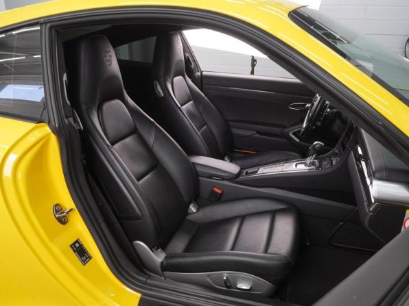 Porsche 911 VII (991) Рестайлинг с пробегом 2016 года, цена 9 270 000 рублей, 38870 км, купе, Автокод Объявления