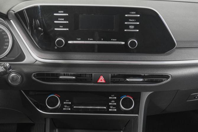 Hyundai Sonata VIII (DN8) с пробегом 2022 года, цена 2 629 000 рублей, 60400 км, седан, Автокод Объявления