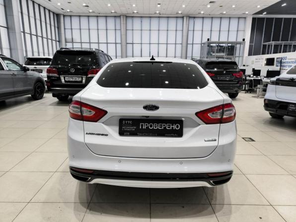 Ford Mondeo V с пробегом 2017 года, цена 1 950 000 рублей, 95101 км, седан, Автокод Объявления