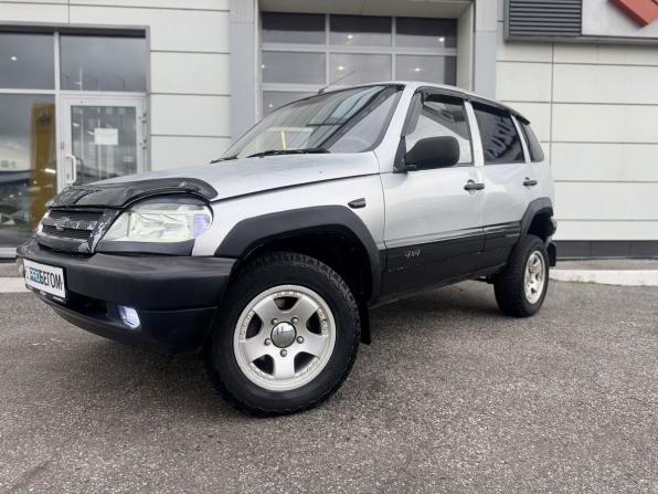 Chevrolet Niva I с пробегом 2005 года, цена 260 000 рублей, 68043 км, внедорожник, Автокод Объявления