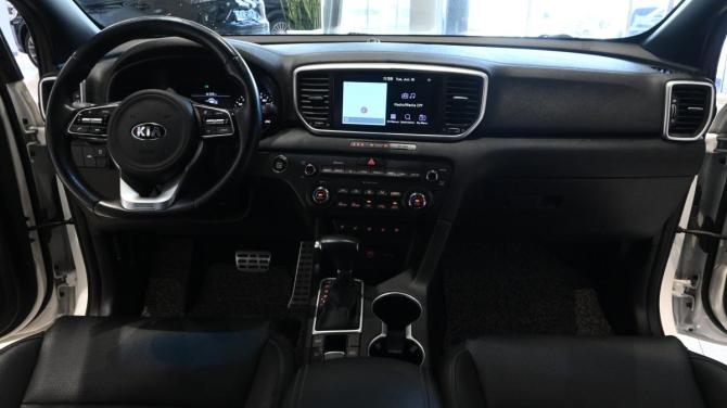Kia Sportage IV Рестайлинг с пробегом 2020 года, цена 2 485 000 рублей, 60552 км, внедорожник, Автокод Объявления