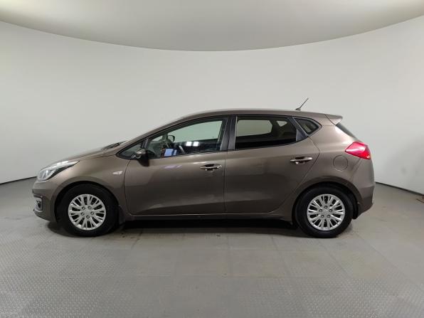 Kia Ceed II Рестайлинг с пробегом 2015 года, цена 870 000 рублей, 130000 км, хэтчбек, Автокод Объявления