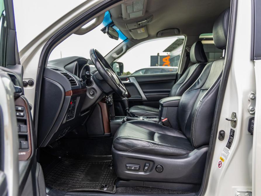 Toyota Land Cruiser Prado 150 Series Рестайлинг 1 Волгоград  - изображение 31