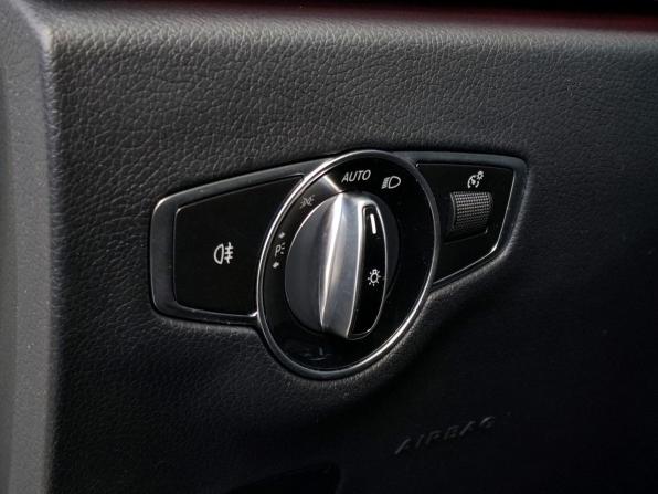 Mercedes-Benz E-Класс V (W213 S213 C238) Рестайлинг с пробегом 2020 года, цена 4 250 000 рублей, 49873 км, седан, Автокод Объявления