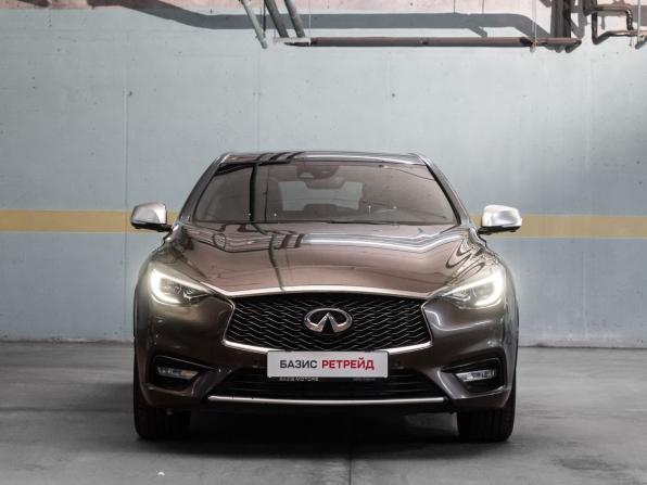 Infiniti Q30 с пробегом 2016 года, цена 2 100 000 рублей, 104395 км, хэтчбек, Автокод Объявления