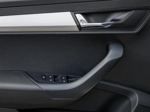 Skoda Karoq I с пробегом 2021 года, цена 2 329 000 рублей, 130524 км, внедорожник, Автокод Объявления