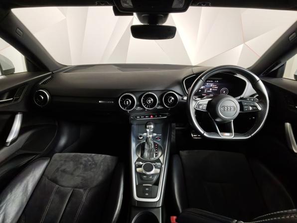 Audi TT III (8S) с пробегом 2017 года, цена 2 495 000 рублей, 80021 км, купе, Автокод Объявления