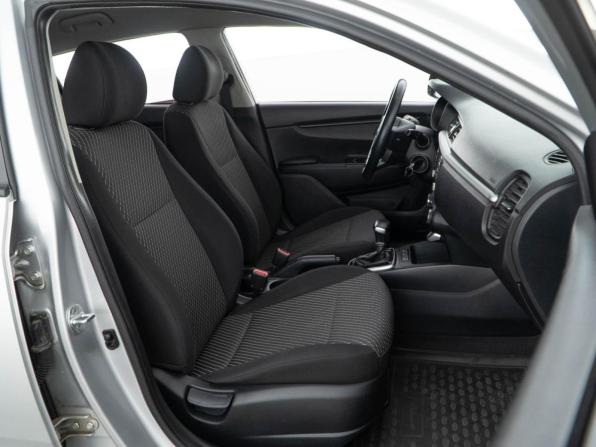 Kia Rio IV с пробегом 2018 года, цена 1 399 050 рублей, 81307 км, хэтчбек, Автокод Объявления