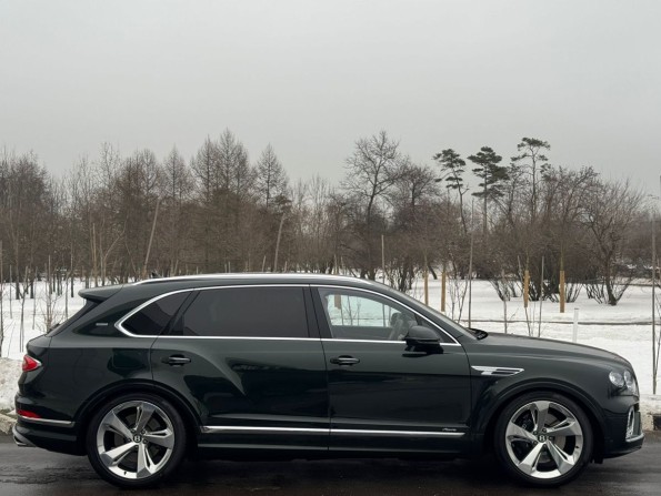 Bentley Bentayga I Рестайлинг с пробегом 2022 года, цена 37 000 000 рублей, 2375 км, offers.body_type.unknown, Автокод Объявления