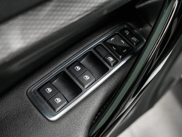Lada (ВАЗ) Vesta I Рестайлинг (NG) с пробегом 2024 года, цена 1 570 000 рублей, 15598 км, универсал, Автокод Объявления