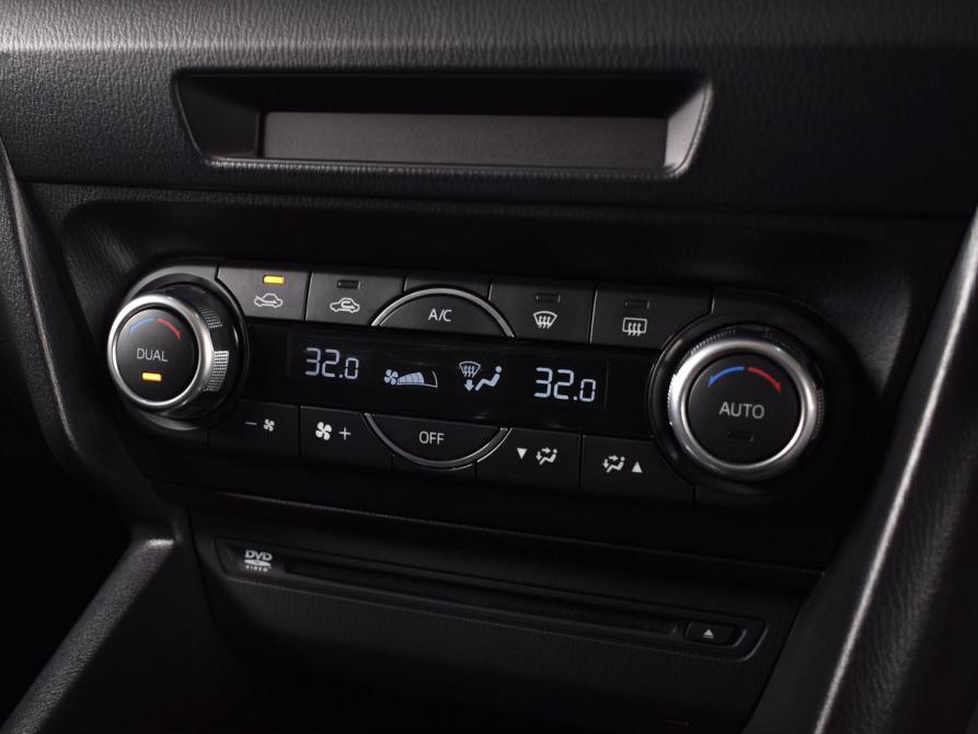 Mazda Axela III Рестайлинг Кемерово  - изображение 20