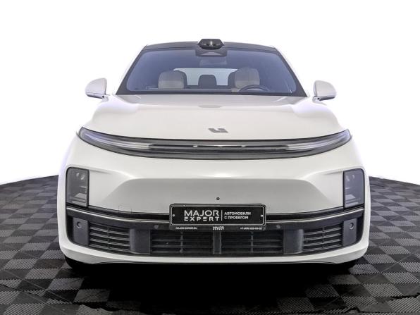 Li Auto (Lixiang) L7 I с пробегом 2023 года, цена 5 390 000 рублей, 51201 км, внедорожник, Автокод Объявления