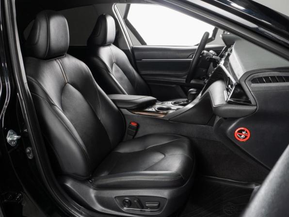 Toyota Camry VIII (XV70) с пробегом 2019 года, цена 2 599 000 рублей, 84484 км, седан, Автокод Объявления