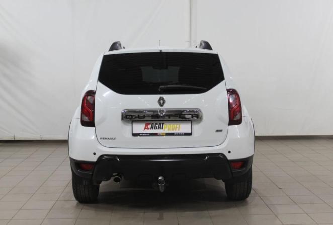 Renault Duster I Рестайлинг с пробегом 2015 года, цена 1 320 000 рублей, 119420 км, внедорожник, Автокод Объявления
