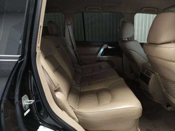 Toyota Land Cruiser 200 Series Рестайлинг 1 с пробегом 2012 года, цена 2 790 000 рублей, 269018 км, внедорожник, Автокод Объявления