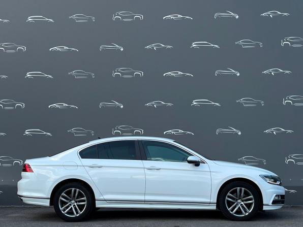 Volkswagen Passat B8 с пробегом 2018 года, цена 2 088 300 рублей, 95397 км, седан, Автокод Объявления