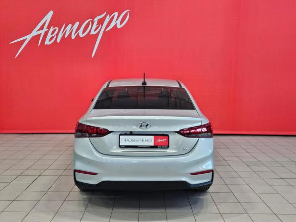 Hyundai Solaris II с пробегом 2019 года, цена 1 275 000 рублей, 113700 км, седан, Автокод Объявления