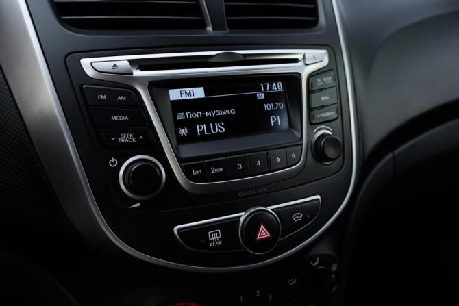 Hyundai Solaris I Рестайлинг с пробегом 2014 года, цена 820 000 рублей, 144774 км, седан, Автокод Объявления