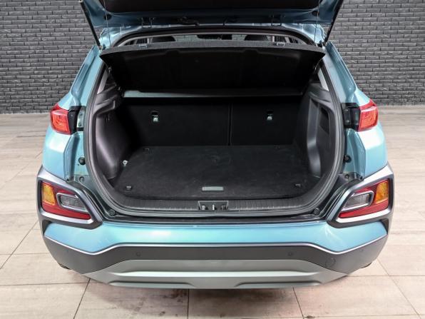 Hyundai Kona I Рестайлинг с пробегом 2020 года, цена 2 630 000 рублей, 57683 км, внедорожник, Автокод Объявления