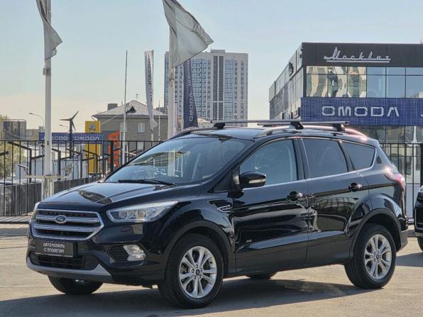 Ford Kuga II Рестайлинг с пробегом 2019 года, цена 1 525 000 рублей, 169374 км, внедорожник, Автокод Объявления