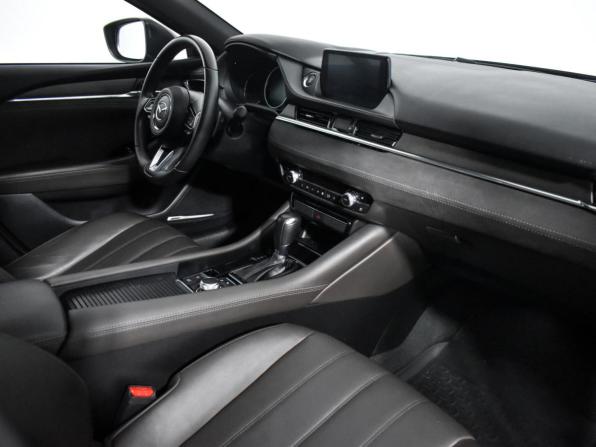 Mazda 6 III (GJ) Рестайлинг 2 с пробегом 2022 года, цена 2 790 000 рублей, 46490 км, седан, Автокод Объявления