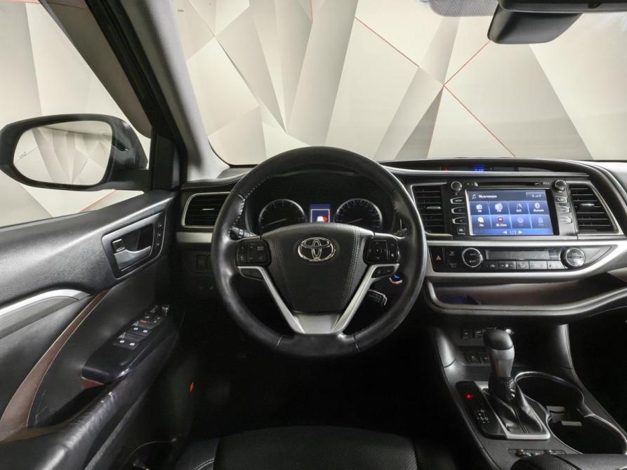 Toyota Highlander III (XU50) Рестайлинг Москва  - изображение 20