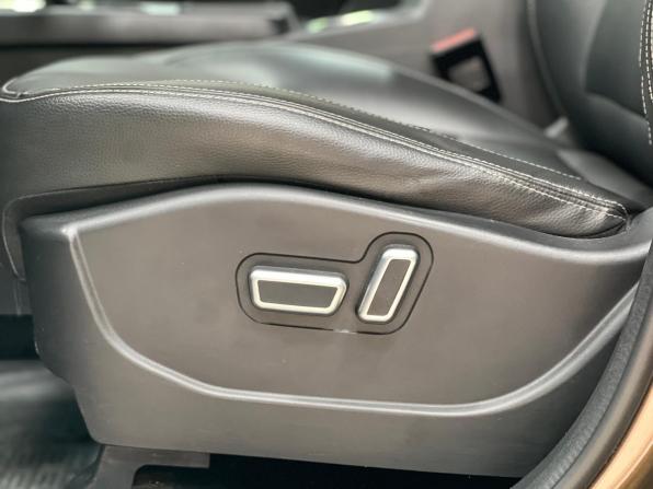 Geely Emgrand X7 I Рестайлинг 2 с пробегом 2021 года, цена 1 250 000 рублей, 118000 км, внедорожник, Автокод Объявления