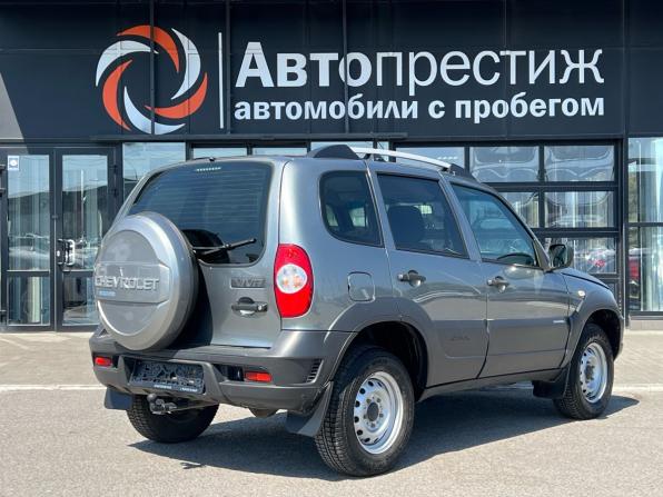 Chevrolet Niva I Рестайлинг с пробегом 2018 года, цена 799 000 рублей, 133415 км, внедорожник, Автокод Объявления