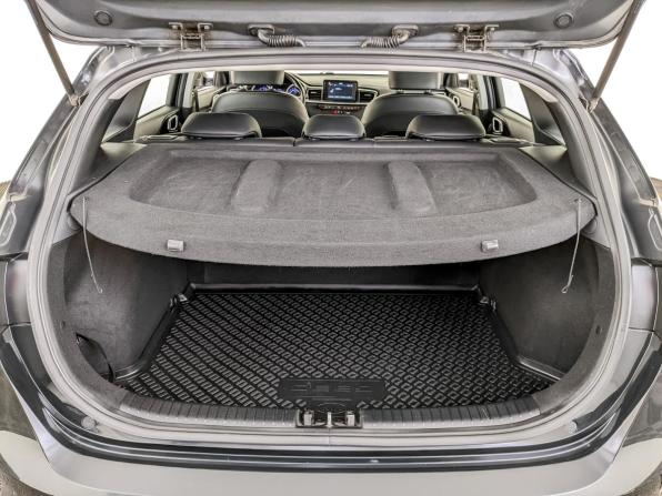 Kia Ceed III с пробегом 2018 года, цена 1 335 000 рублей, 172500 км, хэтчбек, Автокод Объявления