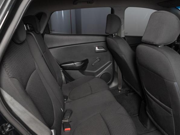 Kia Rio III с пробегом 2013 года, цена 730 000 рублей, 142403 км, хэтчбек, Автокод Объявления