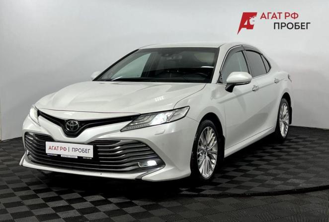 Toyota Camry VII (XV50) Рестайлинг 2 с пробегом 2018 года, цена 2 800 000 рублей, 117137 км, седан, Автокод Объявления