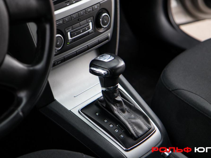 Skoda Octavia II (A5) Рестайлинг Москва  - изображение 13