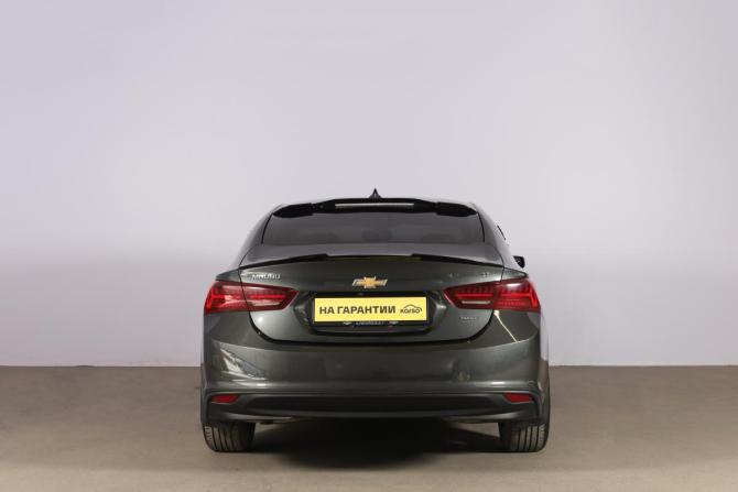 Chevrolet Malibu IX с пробегом 2018 года, цена 1 599 000 рублей, 107003 км, седан, Автокод Объявления