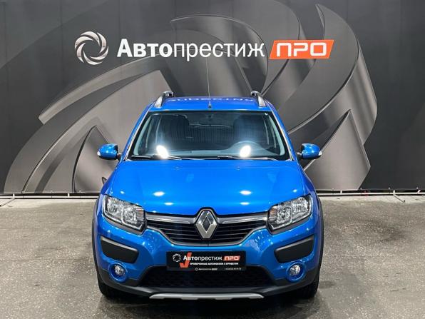 Renault Sandero II с пробегом 2016 года, цена 944 000 рублей, 63500 км, хэтчбек, Автокод Объявления