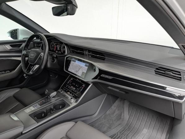 Audi A6 V (C8) с пробегом 2020 года, цена 4 800 000 рублей, 93129 км, универсал, Автокод Объявления