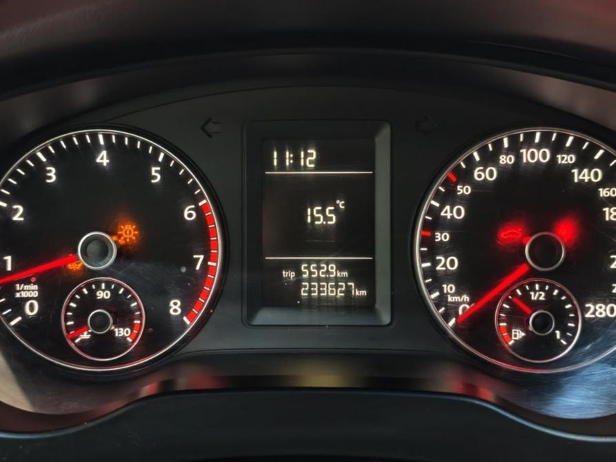 Volkswagen Jetta VI Курск  - изображение 10