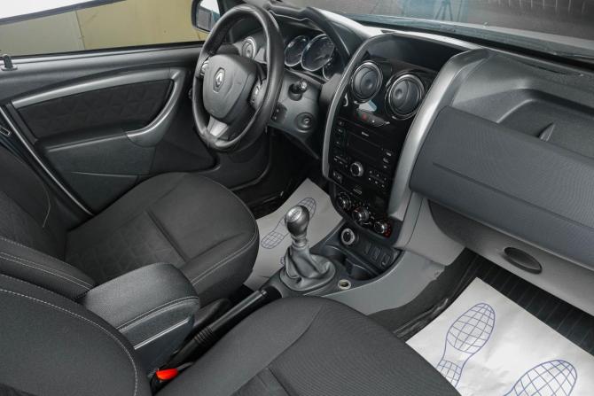 Renault Duster I Рестайлинг с пробегом 2018 года, цена 1 459 000 рублей, 105423 км, внедорожник, Автокод Объявления