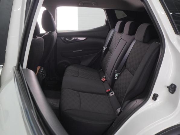Nissan Qashqai II с пробегом 2018 года, цена 1 589 000 рублей, 145300 км, внедорожник, Автокод Объявления