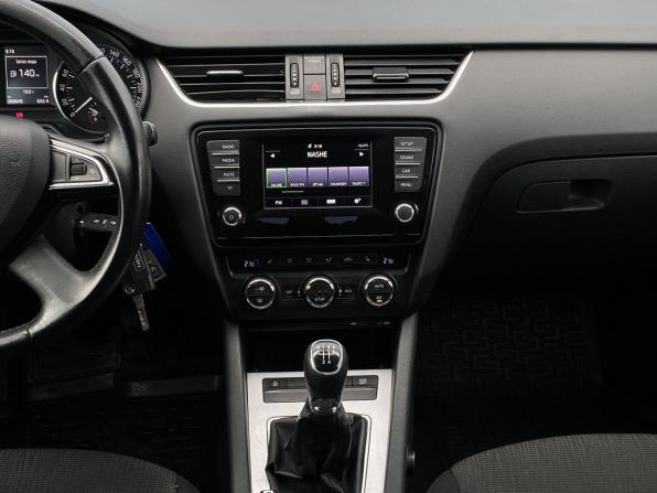 Skoda Octavia III (A7) с пробегом 2014 года, цена 949 000 рублей, 260643 км, лифтбек, Автокод Объявления