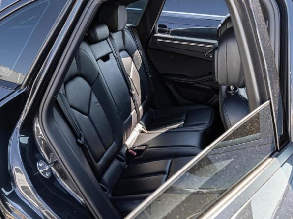 Porsche Macan I с пробегом 2018 года, цена 3 399 000 рублей, 93633 км, внедорожник, Автокод Объявления