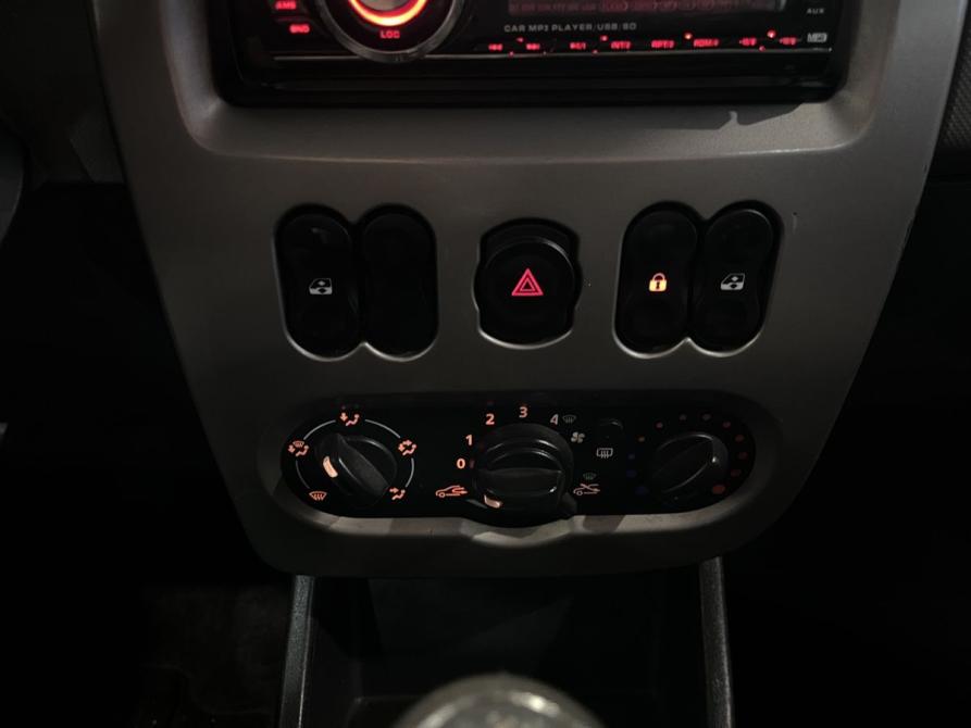 Renault Sandero I Чебоксары  - изображение 14