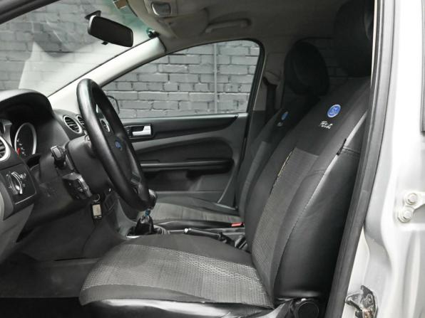 Ford Focus II Рестайлинг с пробегом 2009 года, цена 350 000 рублей, 241990 км, хэтчбек, Автокод Объявления