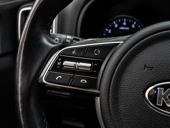 Kia Sportage IV Рестайлинг с пробегом 2019 года, цена 2 370 000 рублей, 93620 км, внедорожник, Автокод Объявления